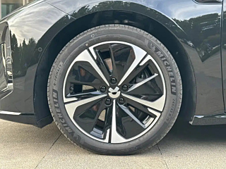 NIO ET5T  2025 YEAR 75KWH TOURING 2025