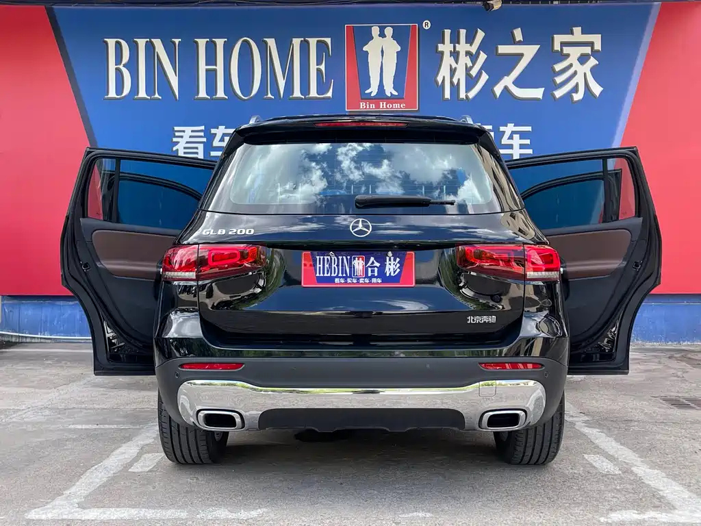 MERCEDES BENZ GLB 2021