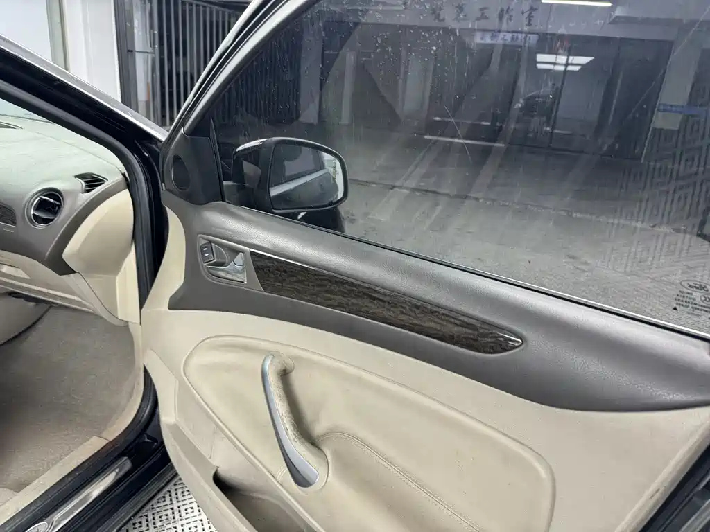 FORD MONDEO - WINNER 2012