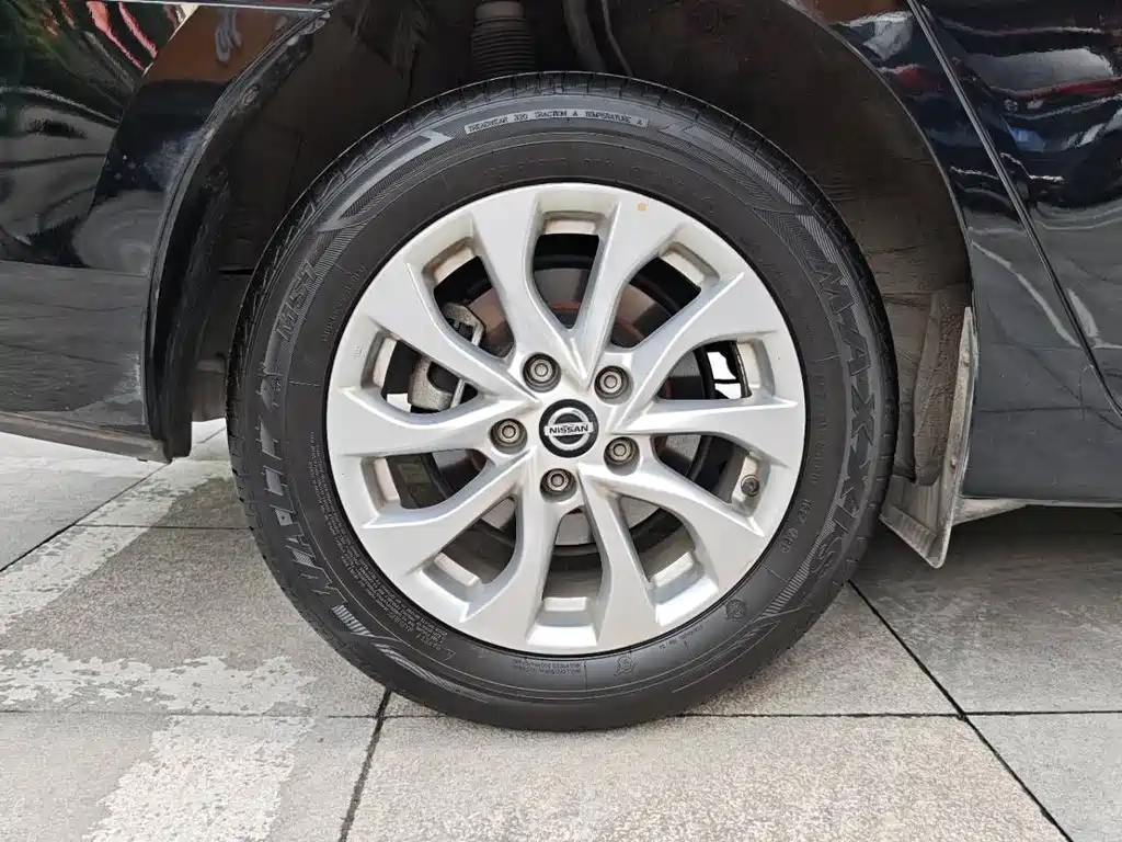 NISSAN SYLPHY 2024