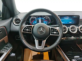 MERCEDES BENZ GLB 2023 YEAR GLB 220 FASHION 2023