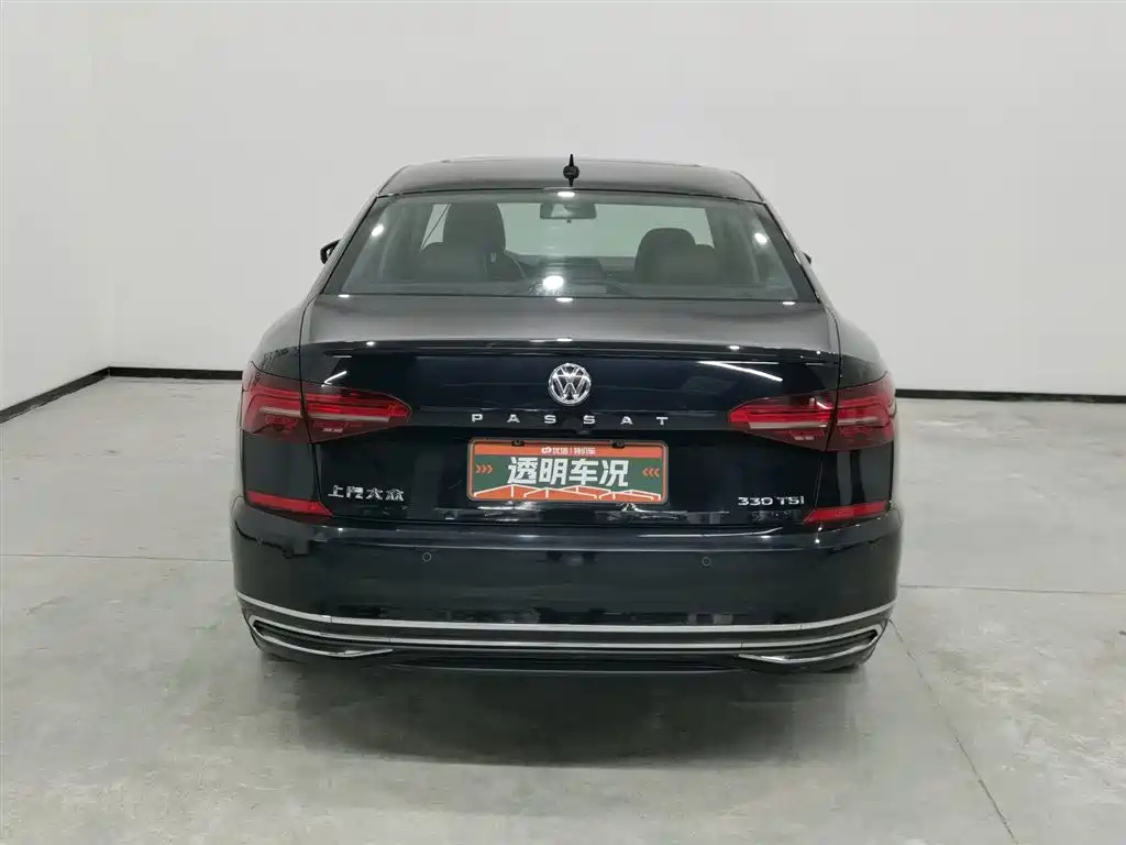 VOLKSWAGEN PASSAT 2019