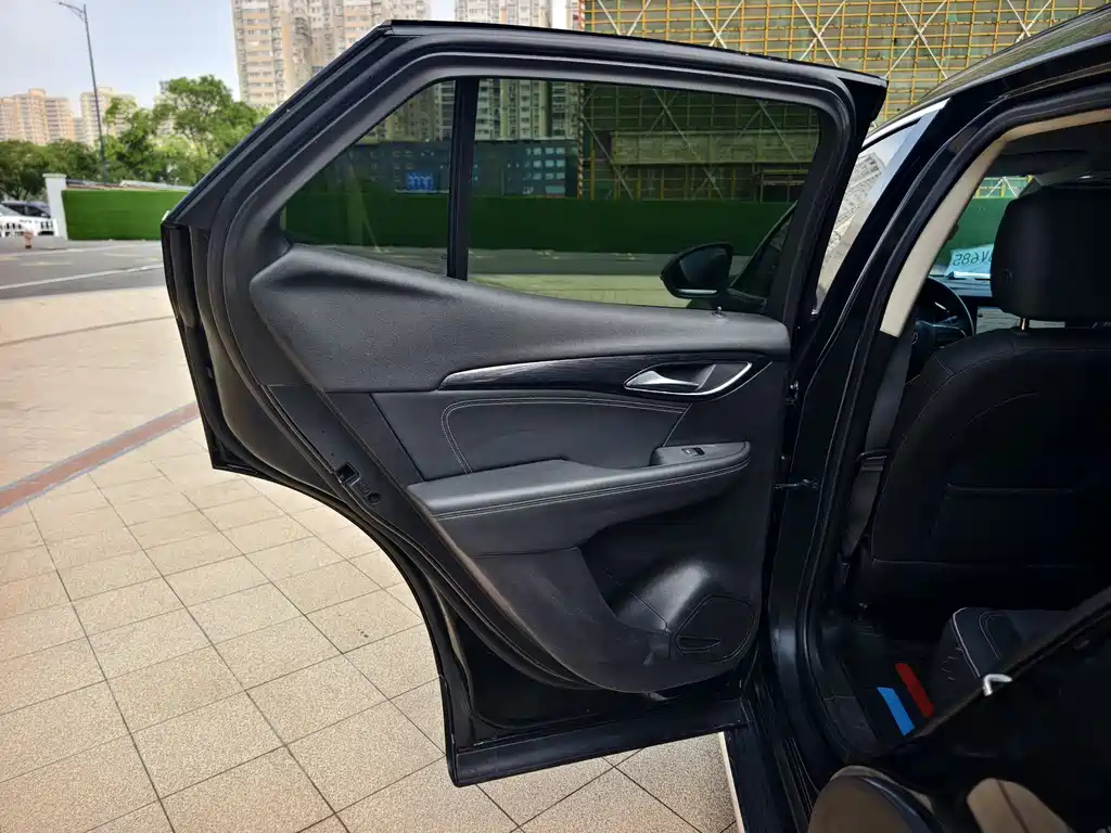 BUICK ENVISION S 2022