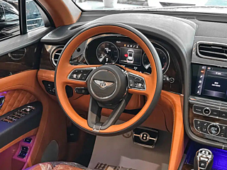 BENTLEY BENTAYGA 2021 YEAR 4.0T V8 2021