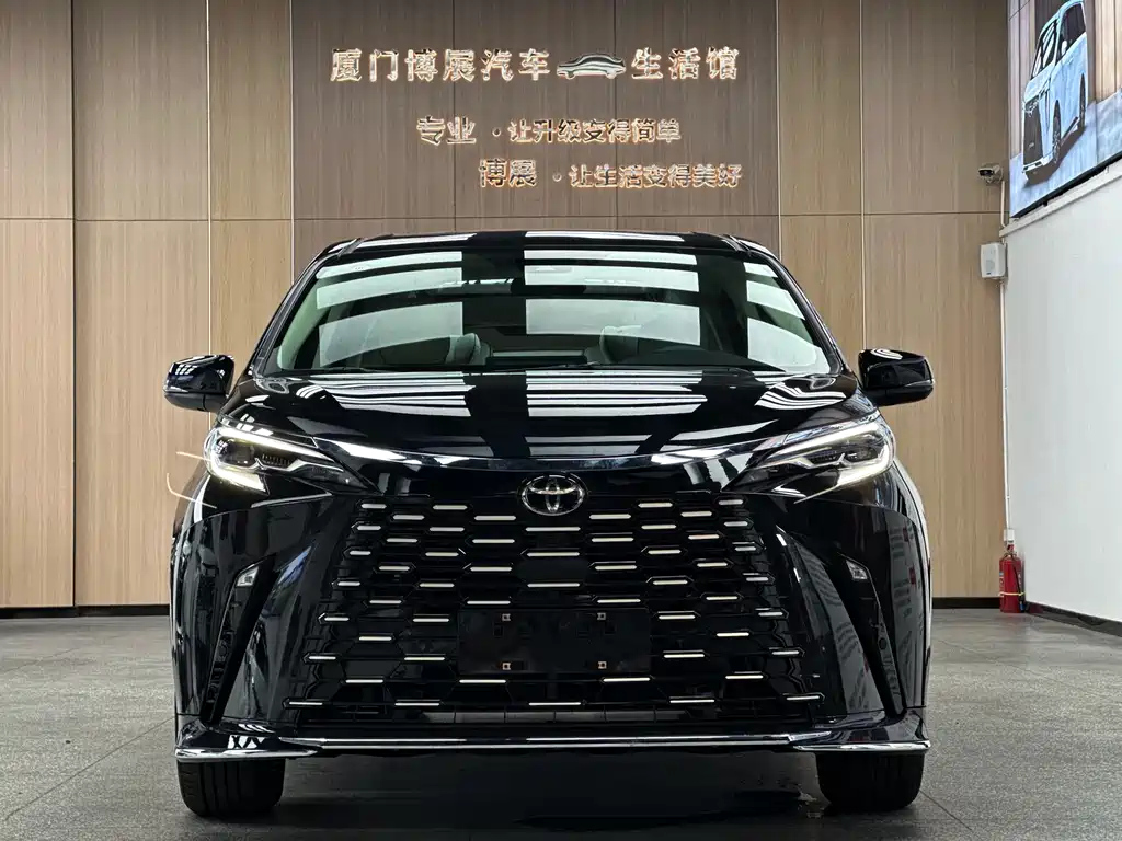 TOYOTA SIENNA SIENNA 2024