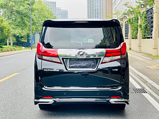 TOYOTA ALPHARD 2018