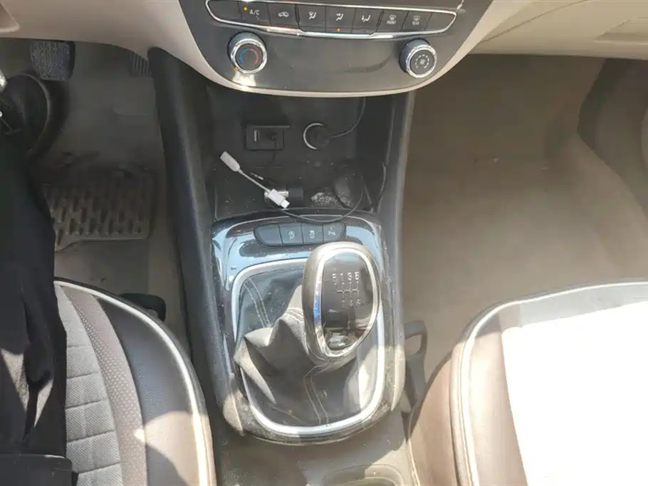 BUICK VERANO 2015