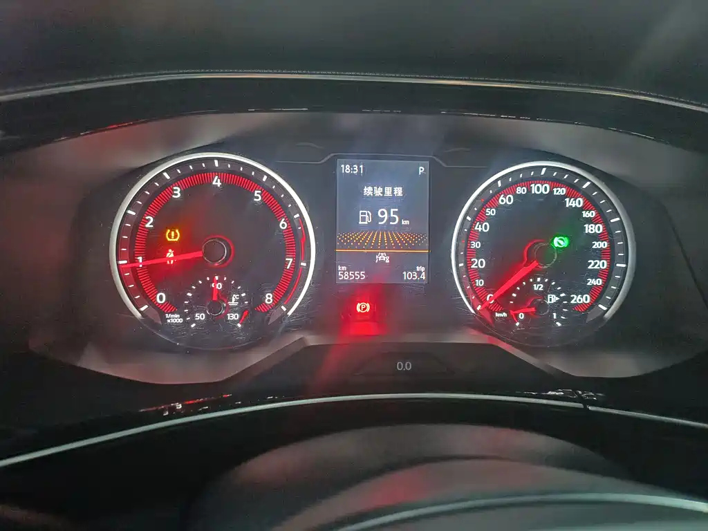 VOLKSWAGEN TAYRON 2020
