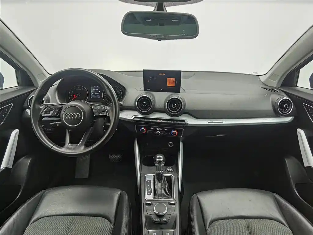 AUDI Q2L 2019