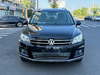 VOLKSWAGEN TIGUAN 2012