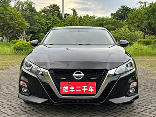NISSAN TEANA 2021