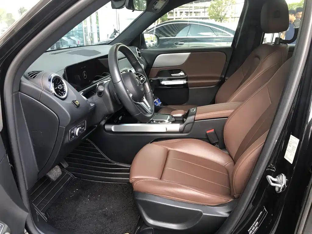 MERCEDES BENZ GLB 2022