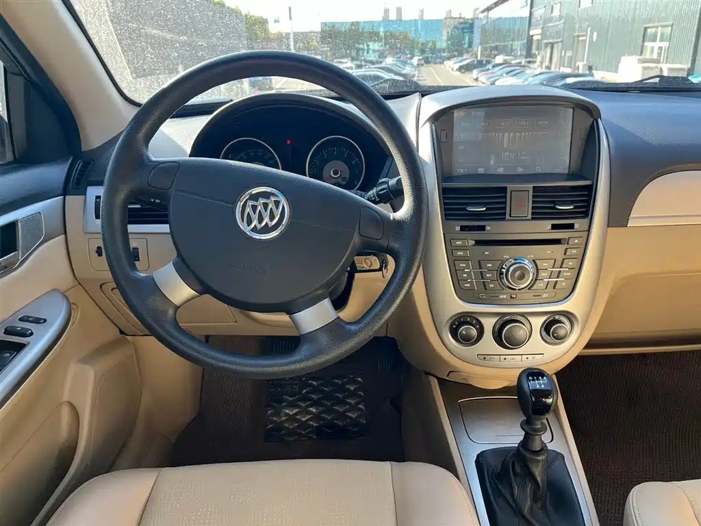 BUICK EXCELLE 2014