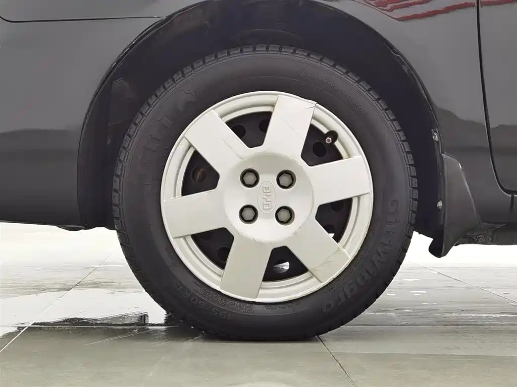 BYD F3 2015