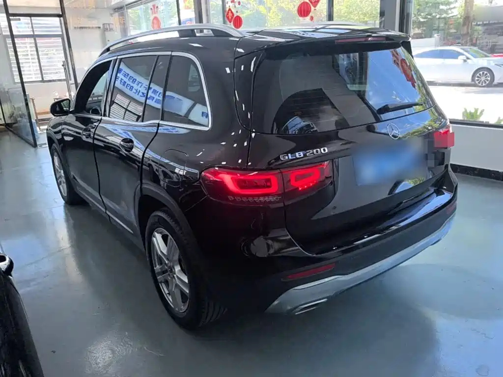 MERCEDES BENZ GLB 2022