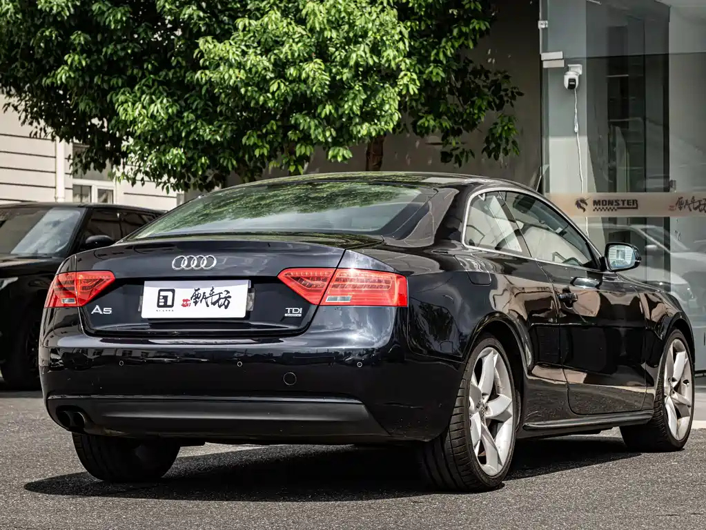 AUDI A5 2012