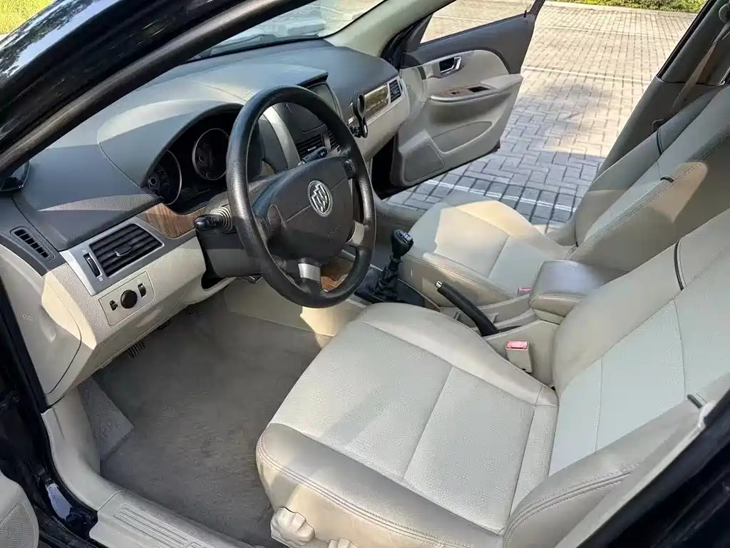 BUICK EXCELLE 2015
