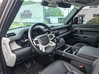 LAND ROVER DEFENDER  2020 YEAR 110 P400 SE 2020