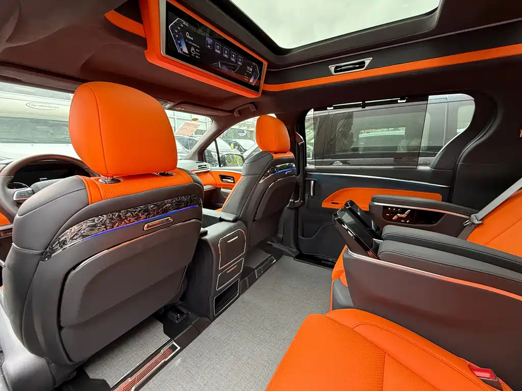 TOYOTA SIENNA SIENNA 2024