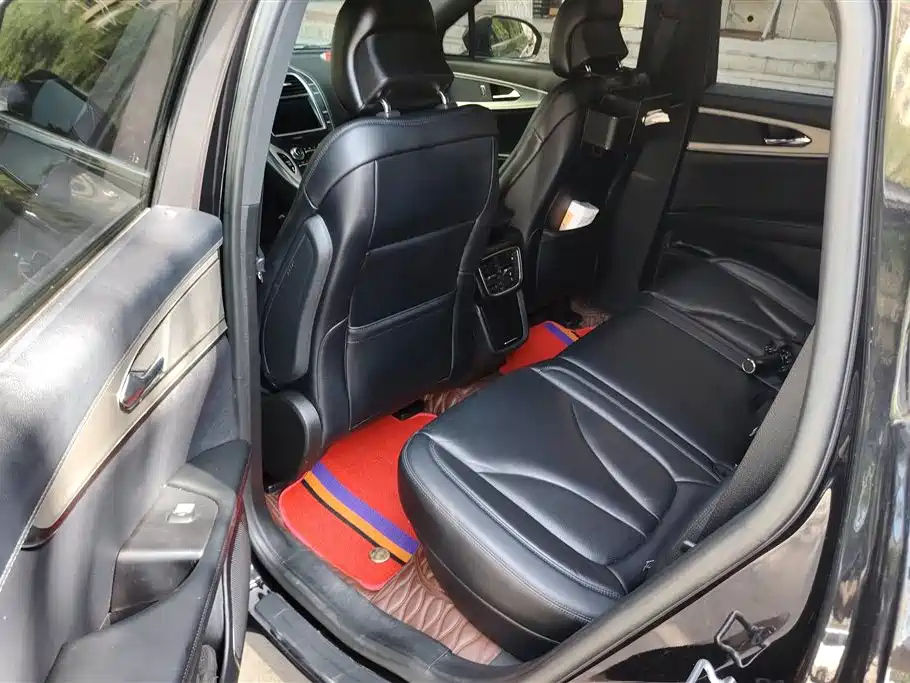 LINCOLN NAVIGATOR IMPORT 2019