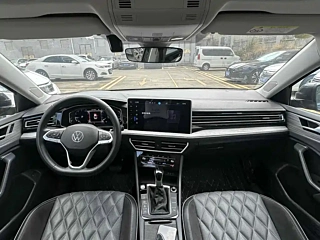 VOLKSWAGEN SAGITAR 2023