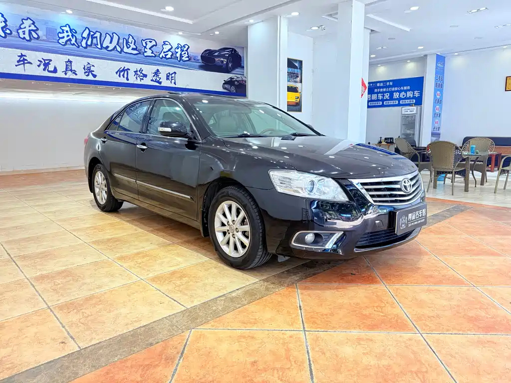 TOYOTA CAMRY 2010