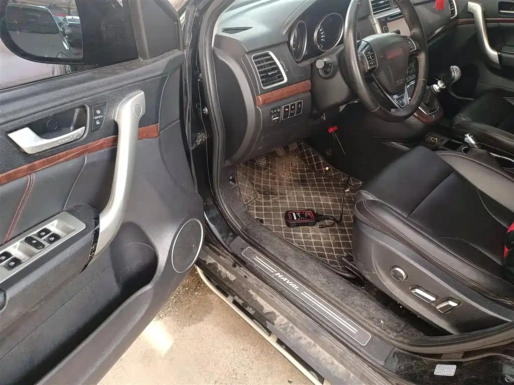 HAVAL H6 2015