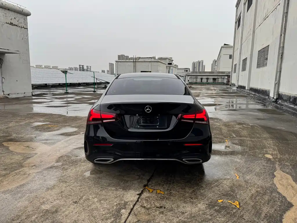 MERCEDES BENZ A-CLASS 2019