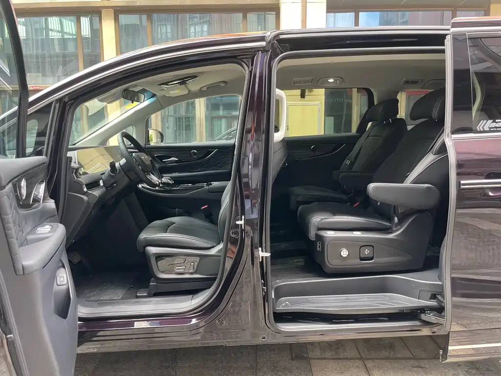 DONGFENG XINGHAI V9 2025
