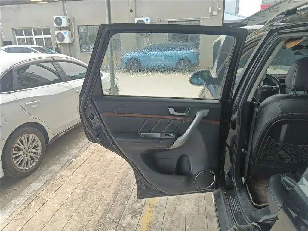 HAVAL H6 2015