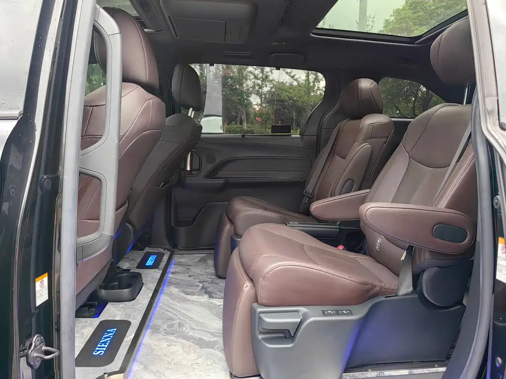 TOYOTA SIENNA SIENNA 2021