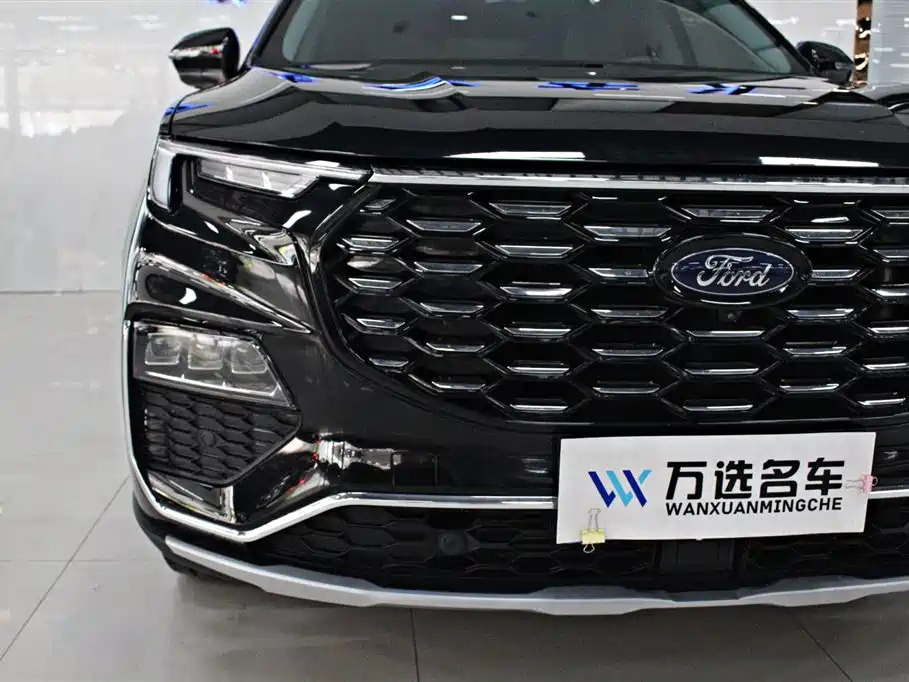 FORD EQUATOR 2023
