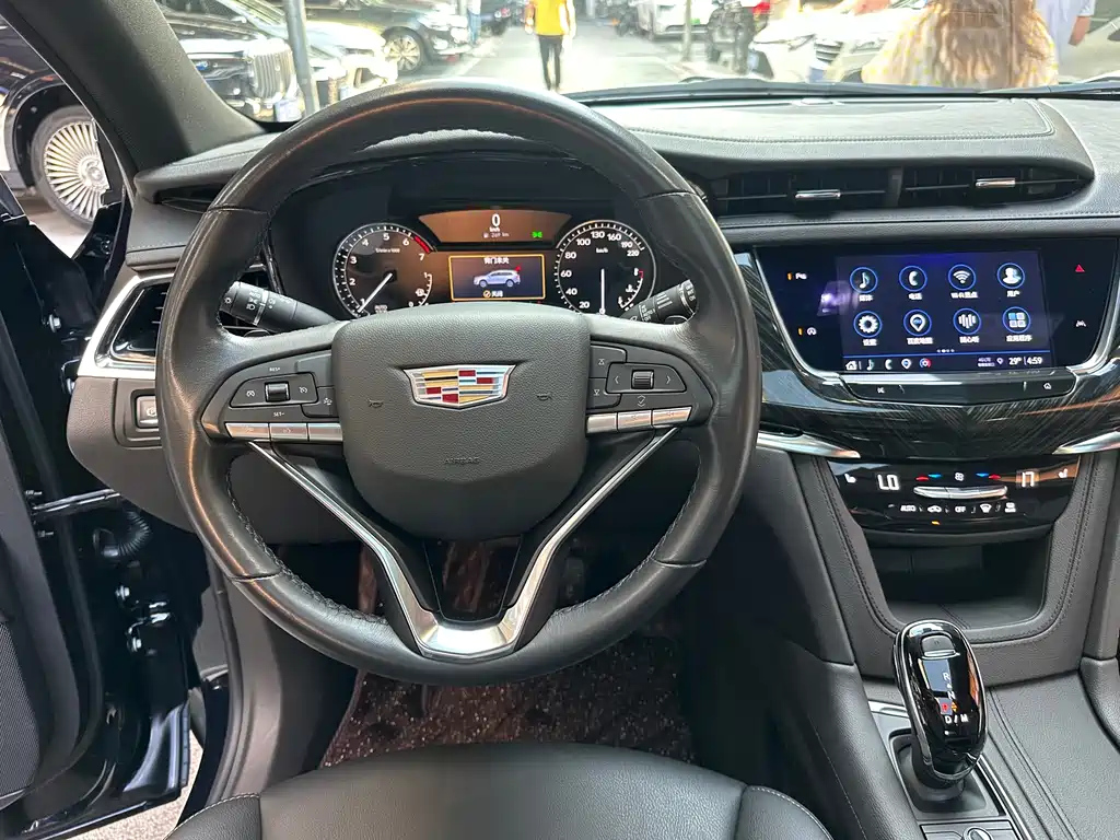 CADILLAC XT6 2022