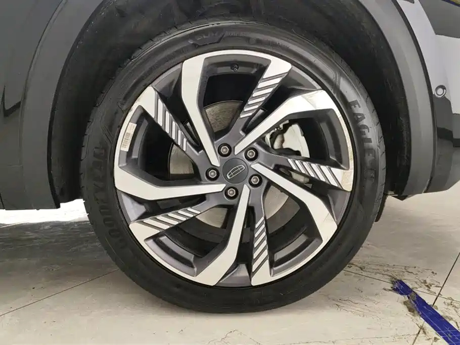 GEELY AUTO MONJARO 2021