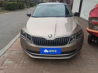 SKODA OCTAVIA  2019
