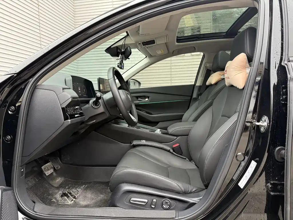 HONDA ACCORD 2025