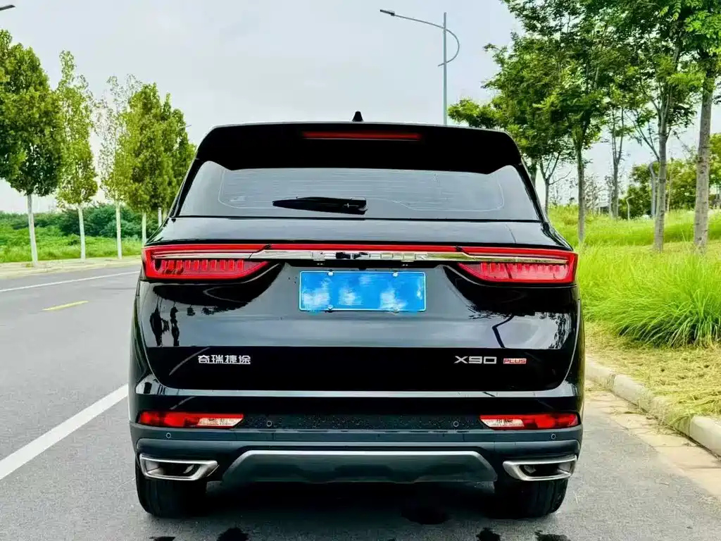 JETOUR X90 PLUS 2025