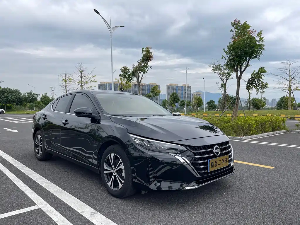 NISSAN SYLPHY 2025