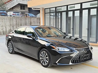 LEXUS ES  2022 YEAR 300H EXCELLENCE 2022
