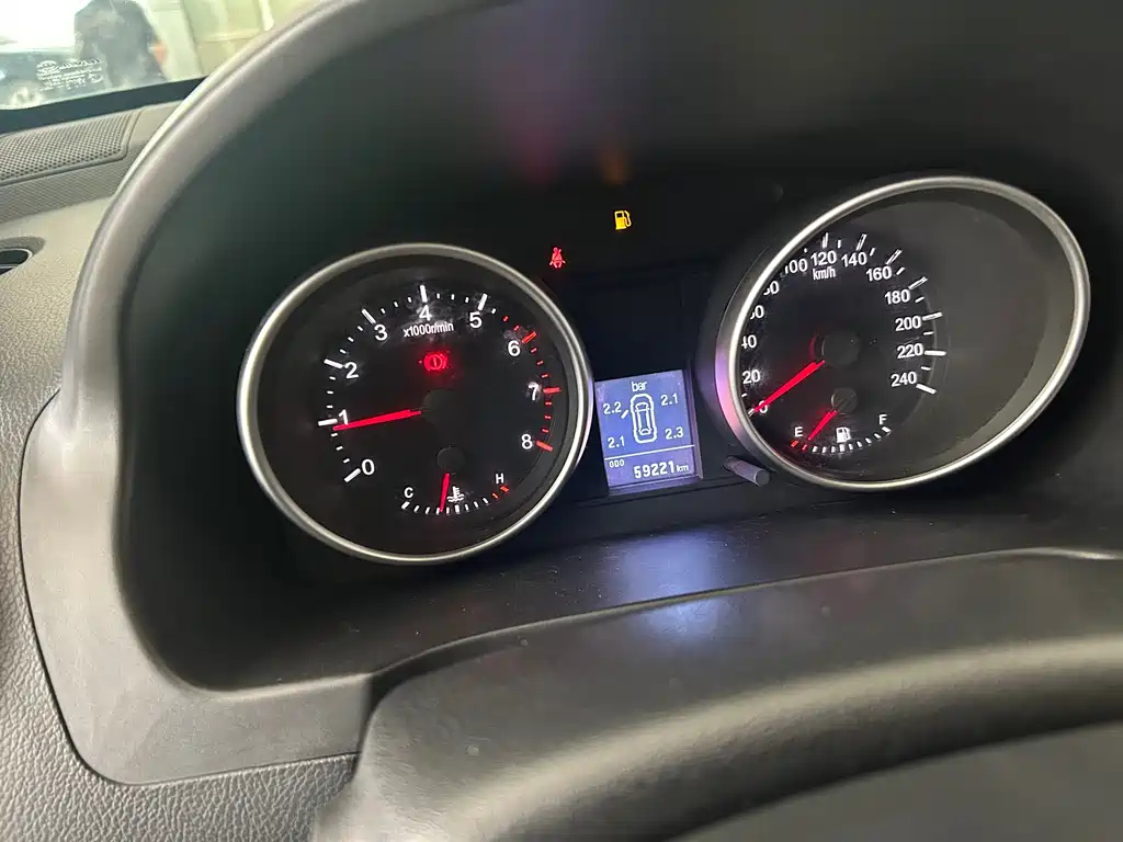 HAVAL H6 2015