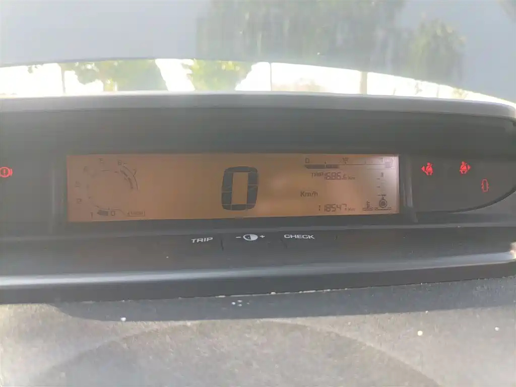 CITROEN C-QUATRE 2013