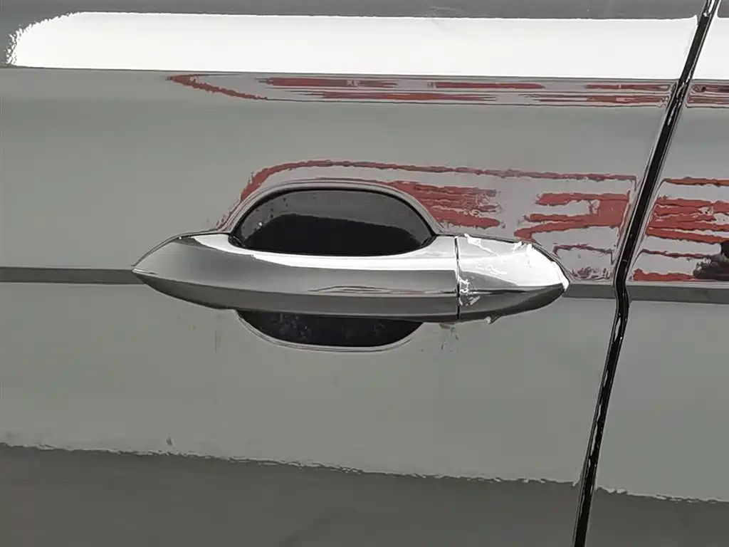 VOLKSWAGEN PASSAT 2020