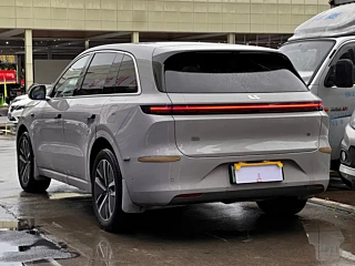 LI AUTO L6  2024 YEAR PRO 2024