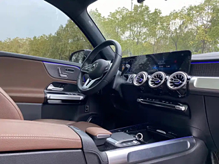 MERCEDES BENZ GLB 2023 YEAR GLB 220 FASHION 2023