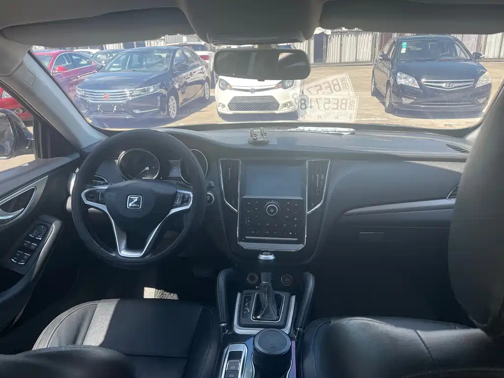 ZOTYE SR7 2016