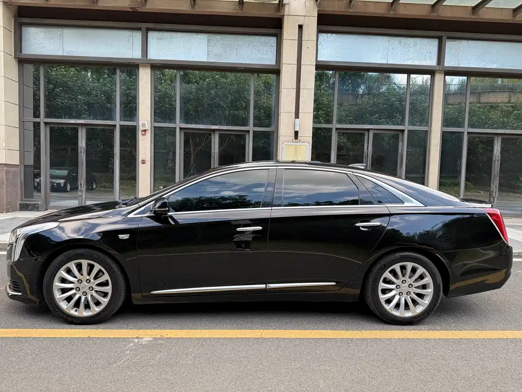 CADILLAC XTS 2018