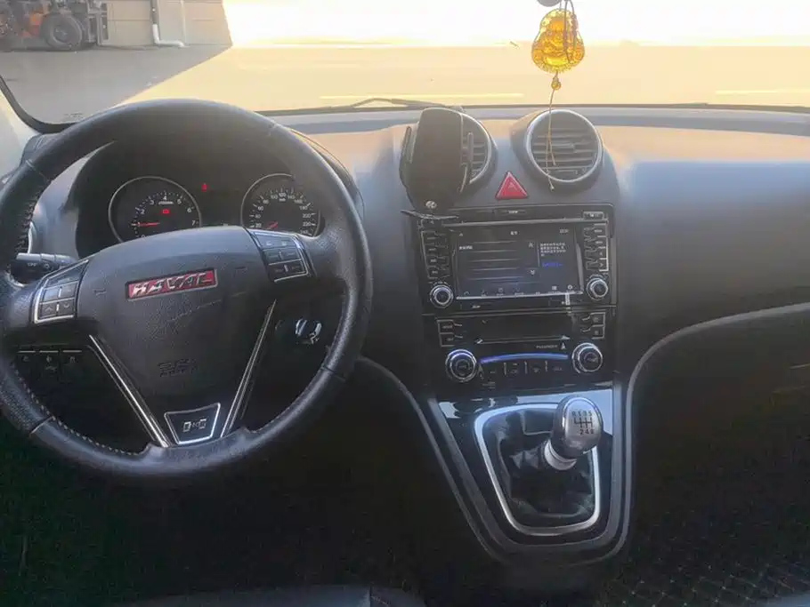 HAVAL H6 2015