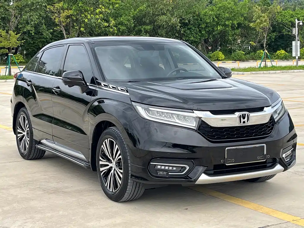 HONDA AVANCIER 2017