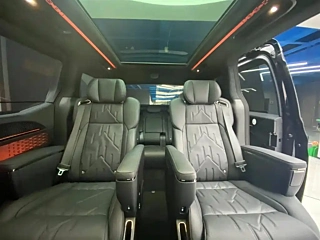 ZEEKR 009 2024 YEAR SEATS EDITION 108KWH 2024