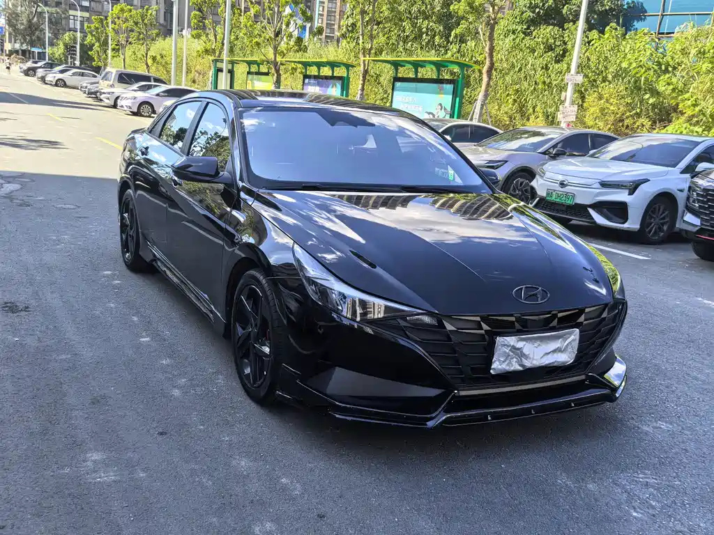 HYUNDAI ELANTRA 2022